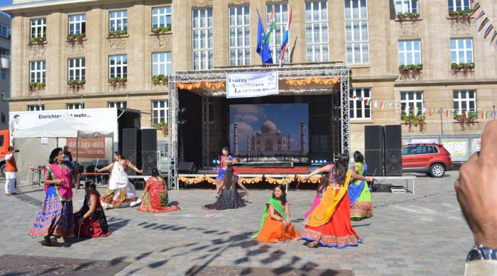 1 (1) (1) (1) (1) (1)