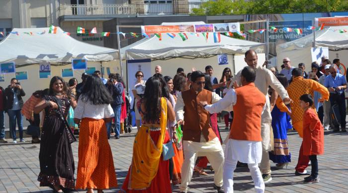 8 (1) (1) (1) (1) (1) (1)