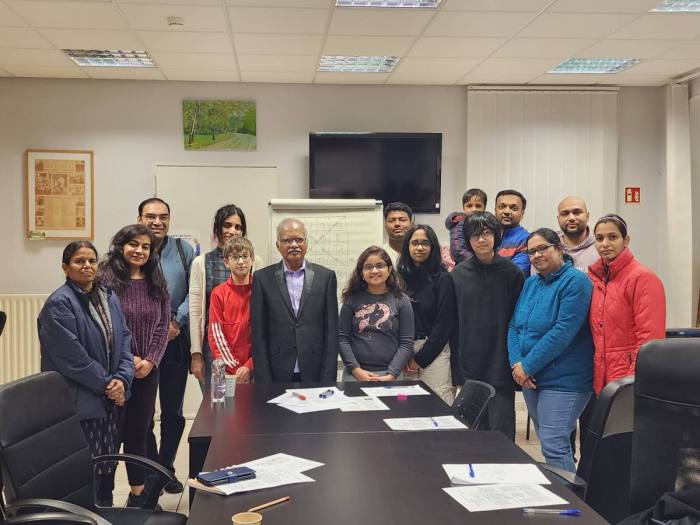 b631b722-0f99-404c-8b03-11a8c7a433bf