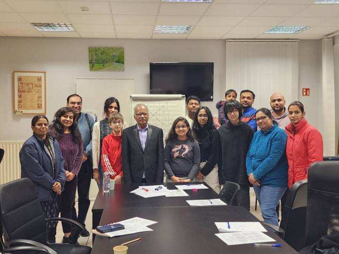 e377d81c-acf2-4c15-a939-8b027cde9013